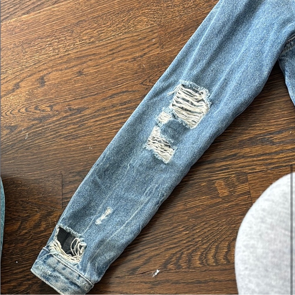 Distressed Denim Cropped Jacket - Picture 5 of 6